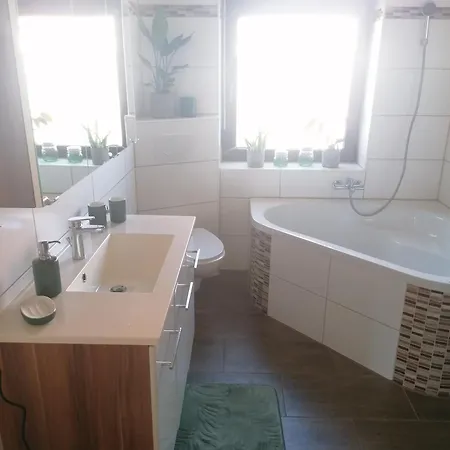 Bergwitzer Traumhaus بيت للعطل Kemberg